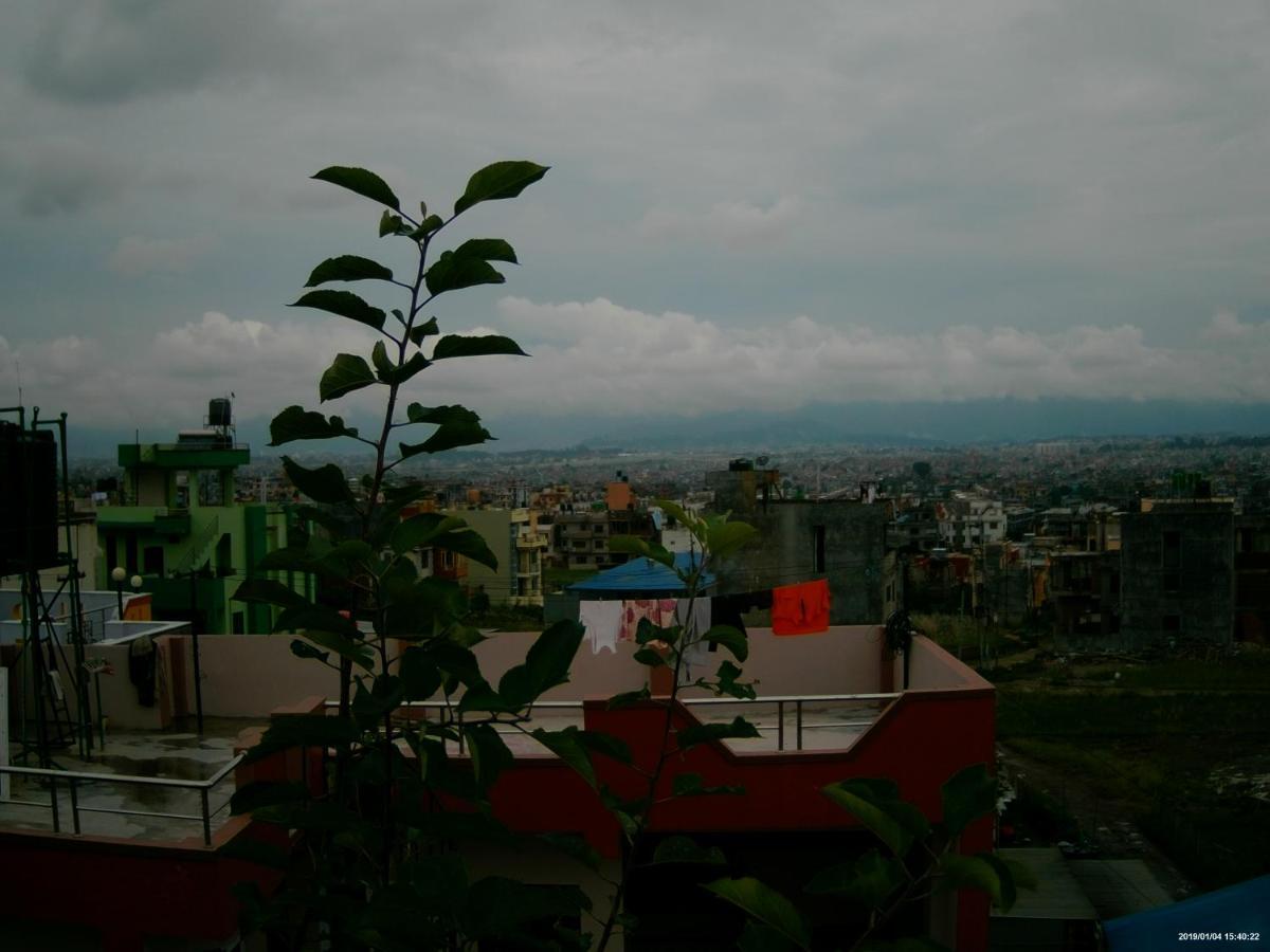 Everest Home Stay Apartment Lalitpur Exterior foto